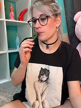 TheRealJessyLey online show from 02/16/26, 08:29