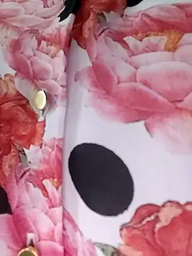 Snapshot of Ruhi_07 chatting on 09/28/25, 04:30 Ruhi 07 online show from 09/28/25, 04:30