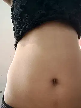 Snapshot of Ruhi_07 chatting on 09/09/25, 04:11 Ruhi 07 online show from 09/09/25, 04:11