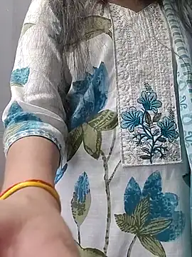 Ruhi 07 online show from 04/06/26, 05:19