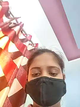 Snapshot of Ruhi_07 chatting on 11/07/25, 03:33 Ruhi 07 online show from 11/07/25, 03:33