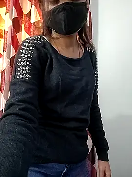 Snapshot of Ruhi_07 chatting on 11/26/25, 04:34 Ruhi 07 online show from 11/26/25, 04:34