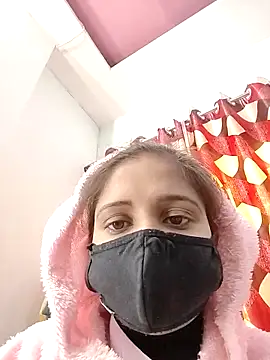 Snapshot of Ruhi_07 chatting on 12/05/25, 04:11 Ruhi 07 online show from 12/05/25, 04:11