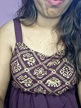 Snapshot of Marathi_jiya1 chatting on 04/15/26, 05:24 Marathi jiya1 online show from 04/15/26, 05:24
