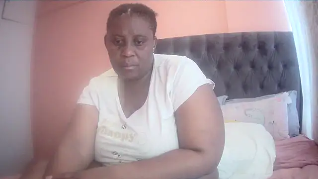 HUGEASSXXXXX online show from 03/12/26, 05:24