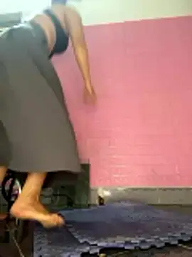 Rose 194 online show from 01/11/26, 04:08