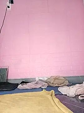 Rose 194 online show from 11/02/25, 06:40