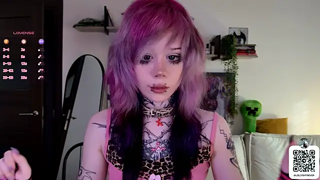 Lollyshy online show from 09/11/25, 01:11