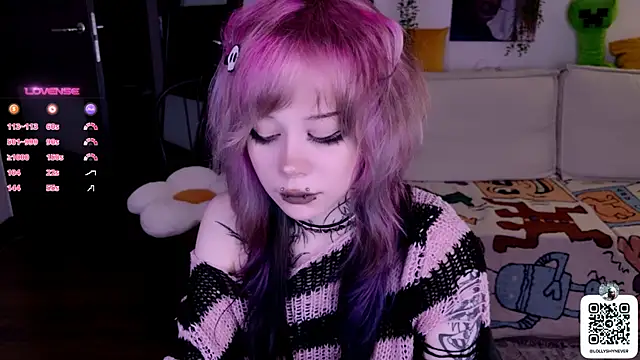 Lollyshy online show from 10/14/25, 11:11