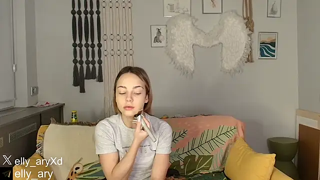 Snapshot of daddyonlyloveme chatting on 12/17/25, 09:20 daddyonlyloveme online show from 12/17/25, 09:20