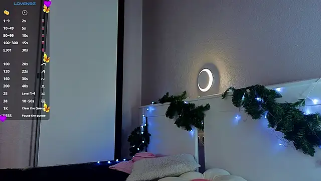 Snapshot of BlushinBloom chatting on 02/14/26, 06:13 BlushinBloom online show from 02/14/26, 06:13