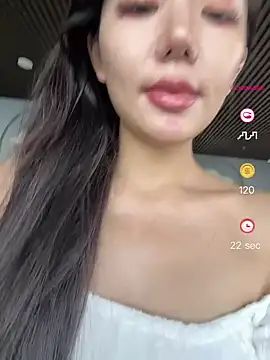 Snapshot of jiajia_L chatting on 05/18/26, 09:14 jiajia L online show from 05/18/26, 09:14
