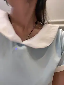 jiajia L online show from 04/08/26, 01:01