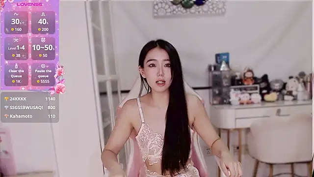 jiajia L online show from 12/04/25, 06:51