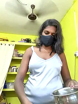 Honey rosetamil online show from 05/05/26, 07:22