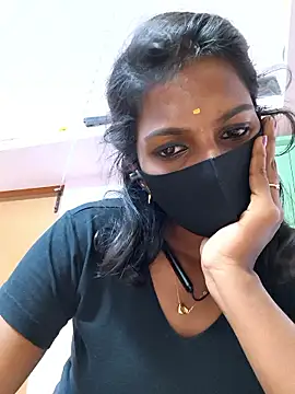 Honey rosetamil online show from 05/18/26, 08:02