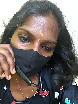 Honey rosetamil online show from 04/28/26, 10:08