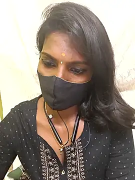 Honey rosetamil online show from 04/19/26, 10:05