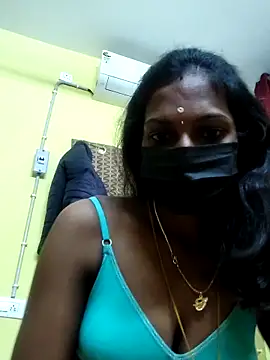 Honey rosetamil online show from 10/27/25, 01:01