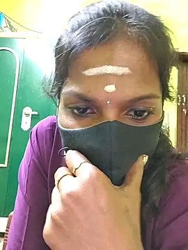 Honey rosetamil online show from 11/10/25, 07:46