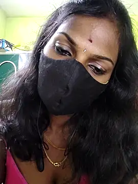 Honey rosetamil online show from 10/23/25, 09:46