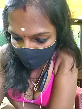 Honey rosetamil online show from 10/31/25, 05:48