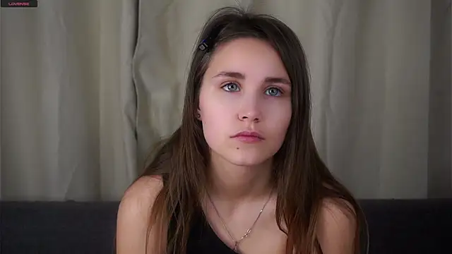 EthalFlowers online show from 11/16/25, 01:21