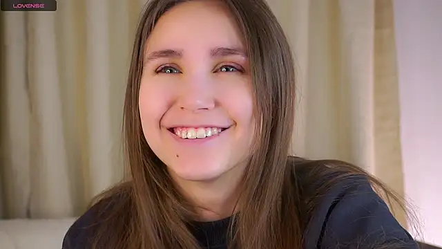 EthalFlowers online show from 12/18/25, 10:02