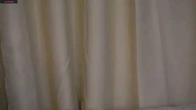 EthalFlowers online show from 12/16/25, 11:42