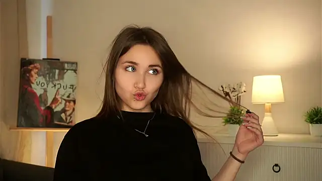 EthalFlowers online show from 10/21/25, 05:18