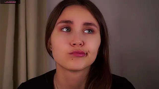 EthalFlowers online show from 12/01/25, 11:27