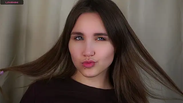 EthalFlowers online show from 11/29/25, 01:28