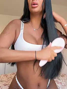 AriannaIsabellax online show from 04/21/26, 11:06