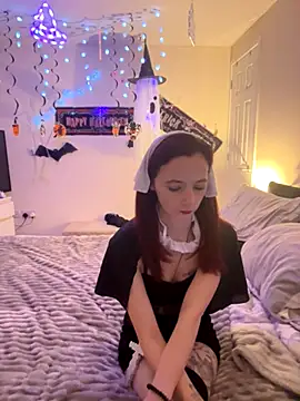 NaughtyLittleLouise online show from 10/25/25, 10:10