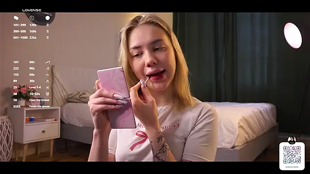 LilianBenskin online show from 04/12/26, 06:38