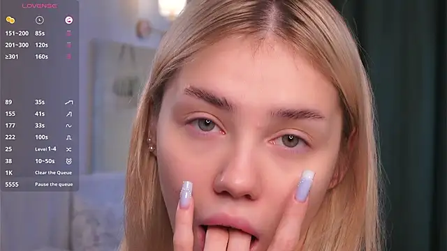 LilianBenskin online show from 03/22/26, 06:04