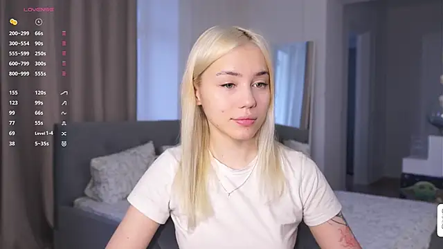 LilianBenskin online show from 11/15/25, 05:33