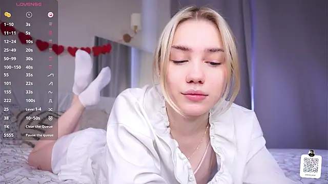 LilianBenskin online show from 02/26/26, 06:46