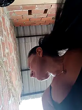 maturexxxnaughty online show from 12/17/25, 11:04