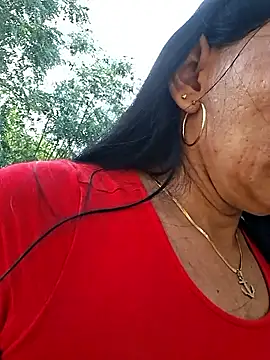 maturexxxnaughty online show from 10/31/25, 01:30