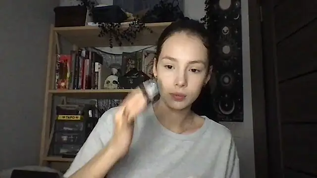 Yuna5343 online show from 03/04/26, 09:44