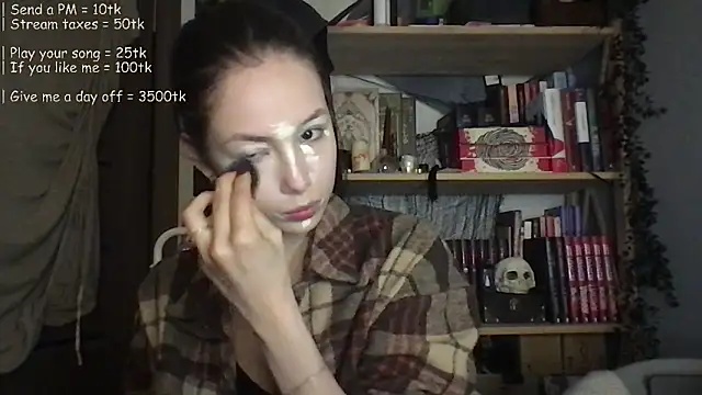 Snapshot of Yuna5343 chatting on 05/13/26, 07:43 Yuna5343 online show from 05/13/26, 07:43