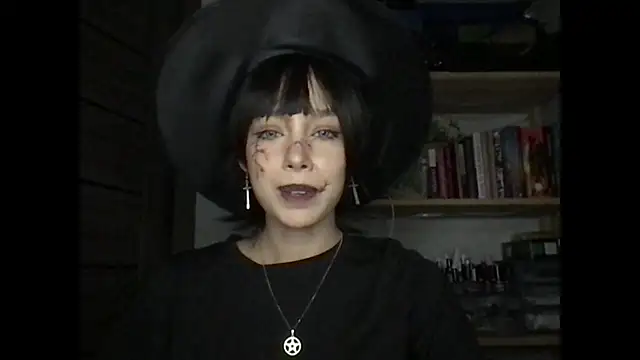 Yuna5343 online show from 09/17/25, 09:39