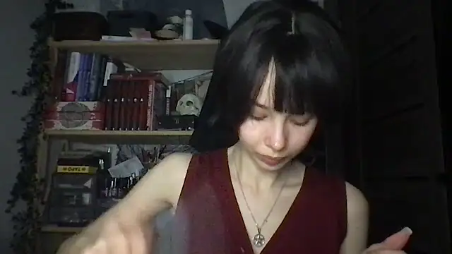 Yuna5343 online show from 04/10/26, 07:43