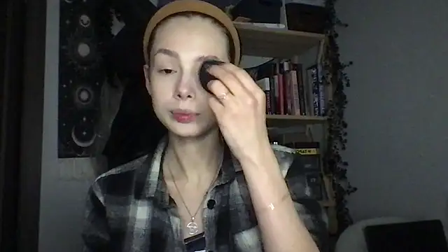 Yuna5343 online show from 03/20/26, 09:49