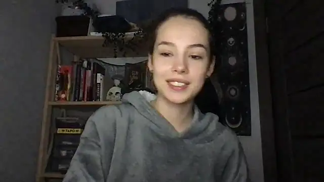 Yuna5343 online show from 03/03/26, 09:11