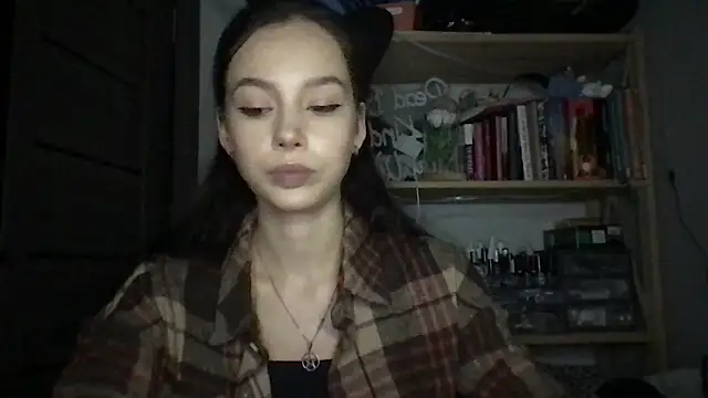 Yuna5343 online show from 09/13/25, 09:15