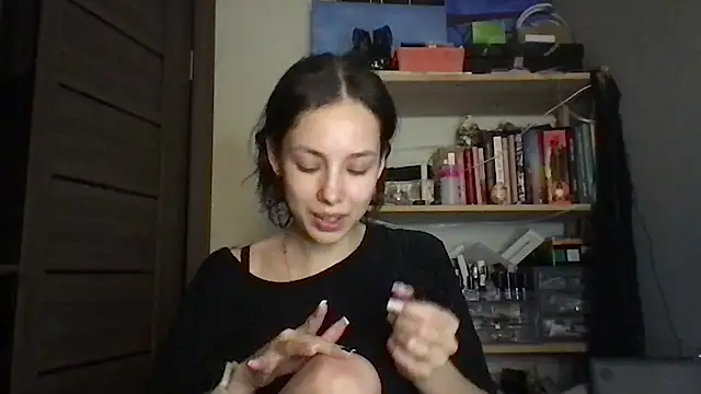 Yuna5343 online show from 11/03/25, 08:56