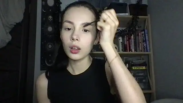 Yuna5343 online show from 03/16/26, 08:22