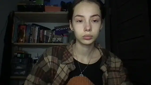 Yuna5343 online show from 11/14/25, 10:35